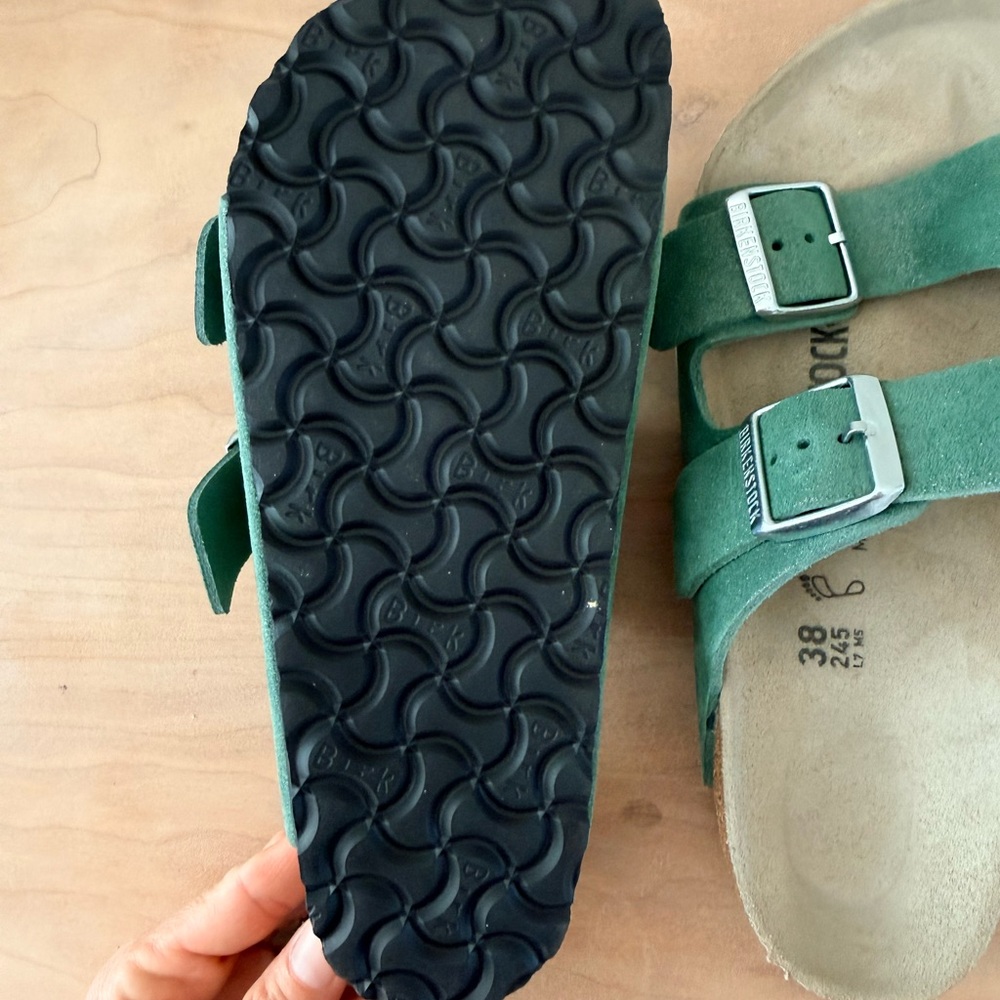 Birkenstock Arizona style in Shimmering Thyme suede. - Picture 7 of 8